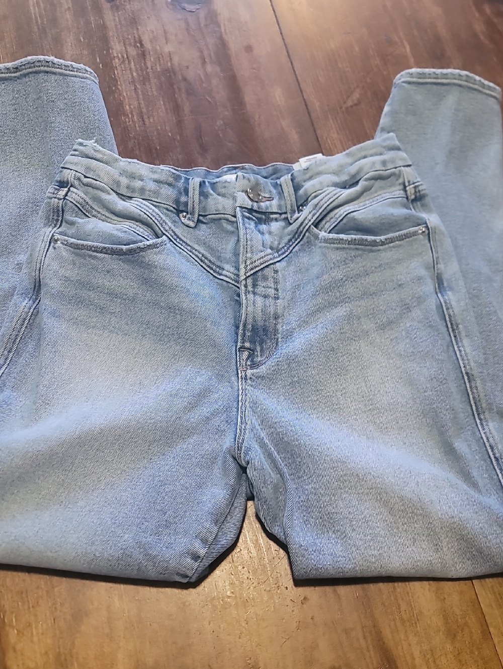 Good American Light Blue High-Rise Jeans — Straight Leg